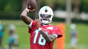 Tyler Huntley to Lead Dolphins as Starting Quarterback in MNF Clash with Titans