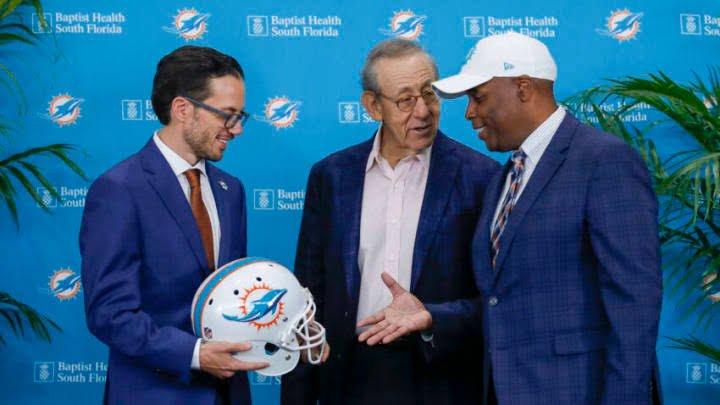 Accountability Needed: Dolphins Fans Demand Answers for Team's Failures