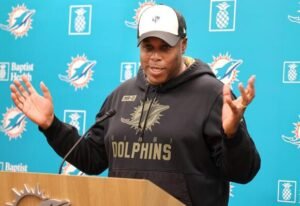 Dolphins' Emergency Trades: 3 Moves to Save Fading Playoff Hopes